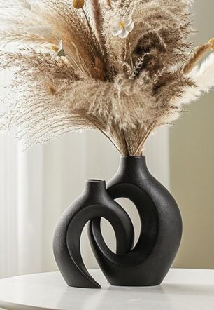 Snuggle Hollow Modern Ceramic Vase Set of 2